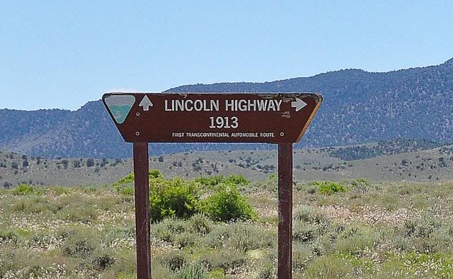 LincolnHwy1.jpg