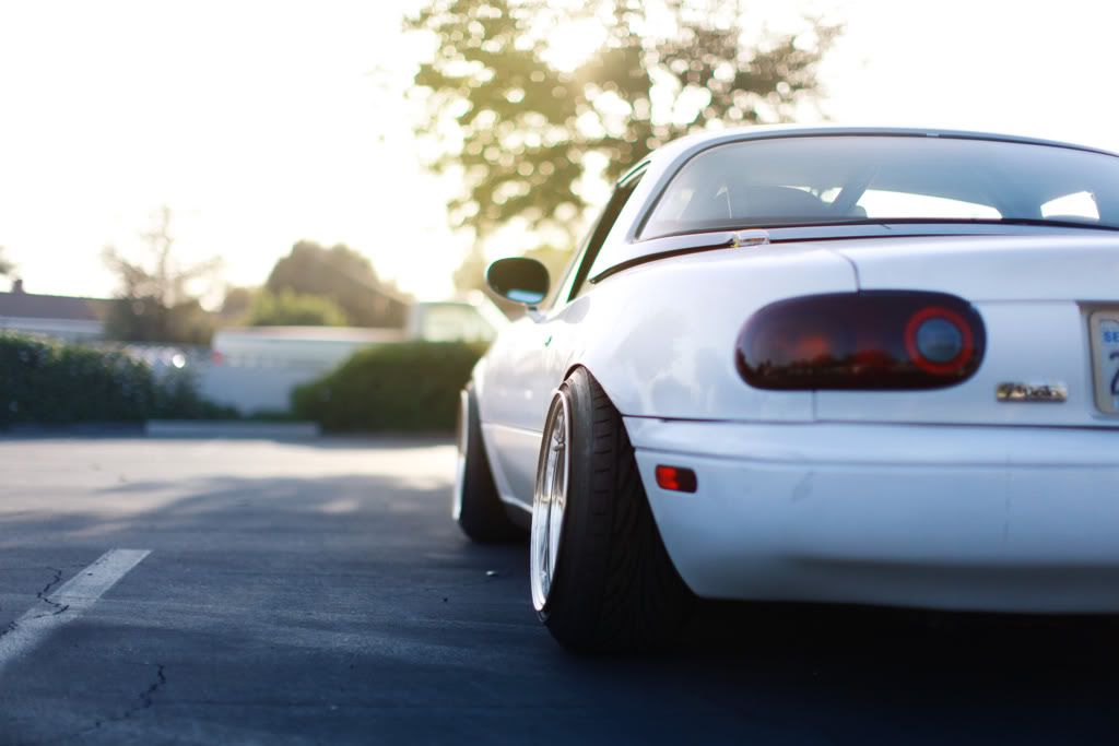 [Image: IMG_7181_miata_infiniti.jpg]