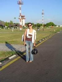 cantik (c) Raymond78_bin model kebaya wisuda warna peach bagus & cantik modern