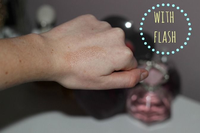 benefit bronze highlight watts up swatched with flash