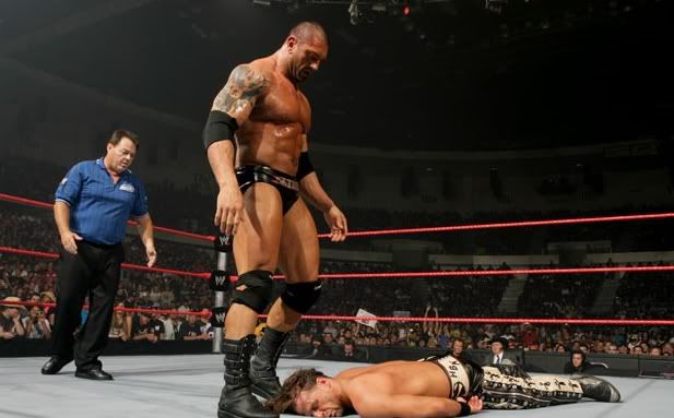 http://i479.photobucket.com/albums/rr160/fishbulb-suplex/Wrestlers/Batista/Clipboard39.jpg