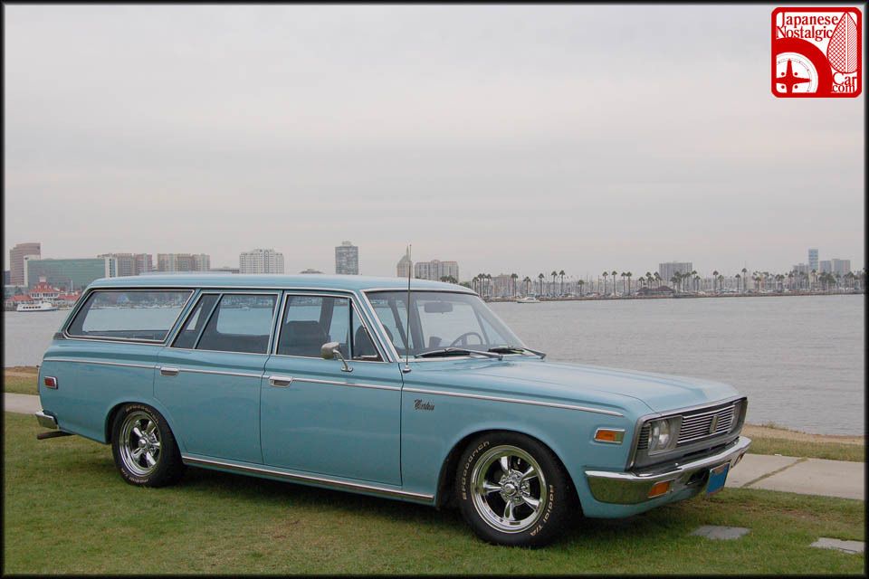 toyotaCrownS50Wagons001.jpg